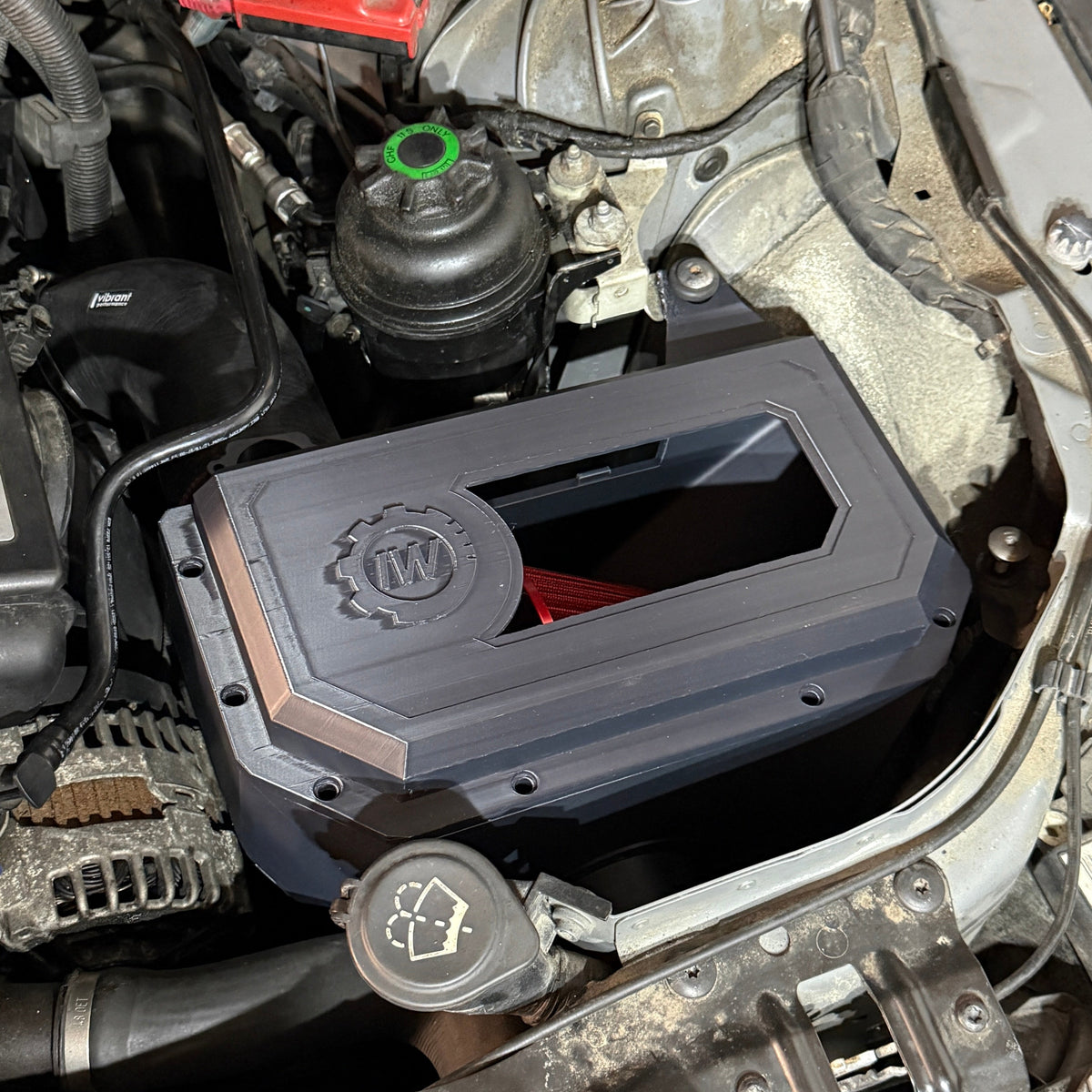 BMW E60 E61 Enclosed High Flow Cold Air Intake –  530i 528i 525i 523i