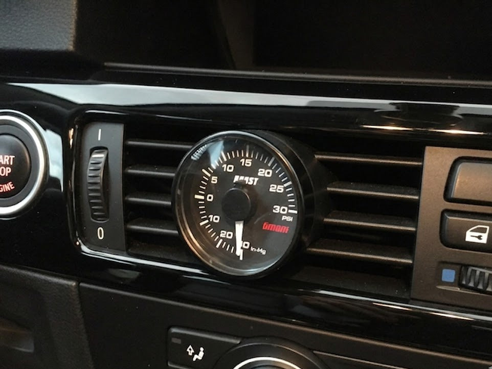 52mm Left Center Vent Gauge Pod Bracket for 2005–2013 BMW E9X M3/335i – Inertia Werks